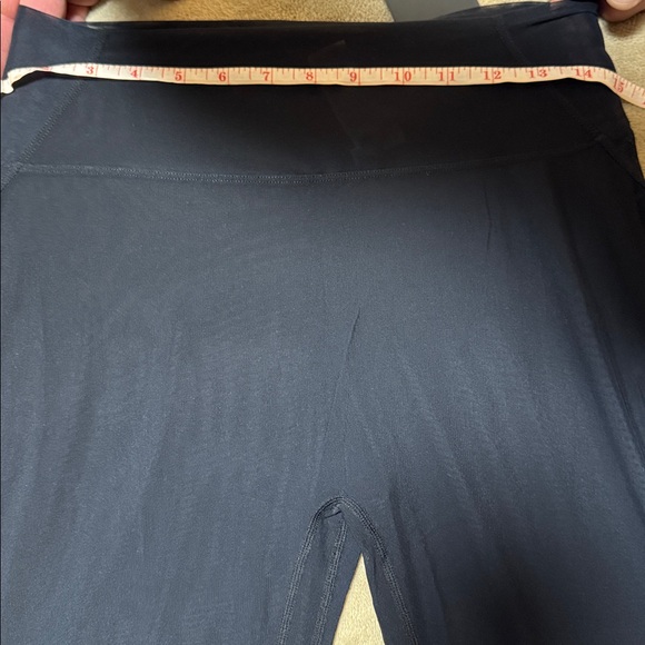 Alphalete Astor flared pants - Picture 12 of 12